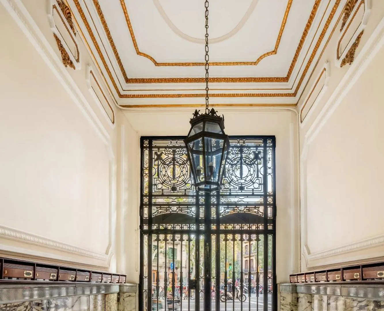 Ronda Sant Pere Private City Center 3Bedroom Suite C Barcelona Apartment